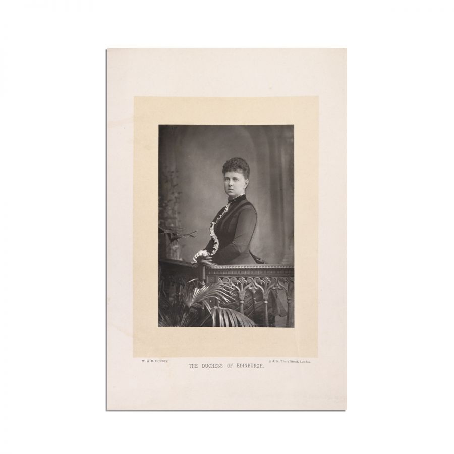 Părinții reginei Maria a României - Alfred Duce de Saxa-Coburg și Gotha și Maria Alexandrovna Ducesă, două fotografii de epocă, cu semnătură olografă - imagine 5