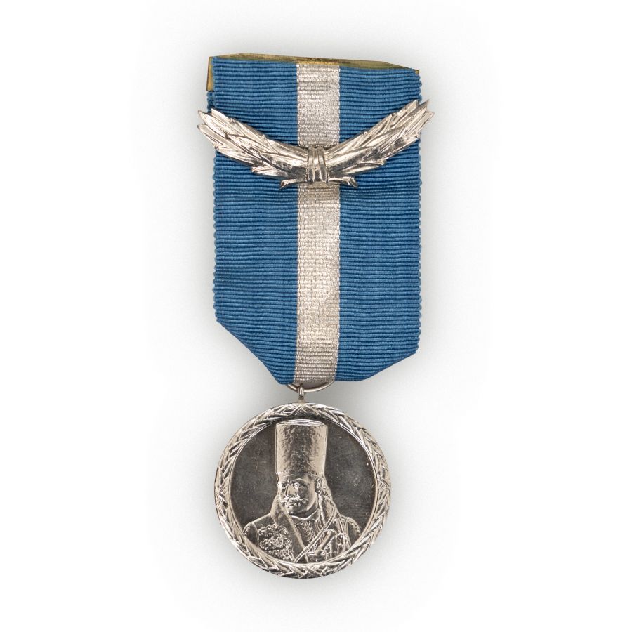 Ordinul „Tudor Vladimirescu”, clasele I, II, III, IV, V + medalia „Tudor Vladimirescu” clasa I - imagine 7