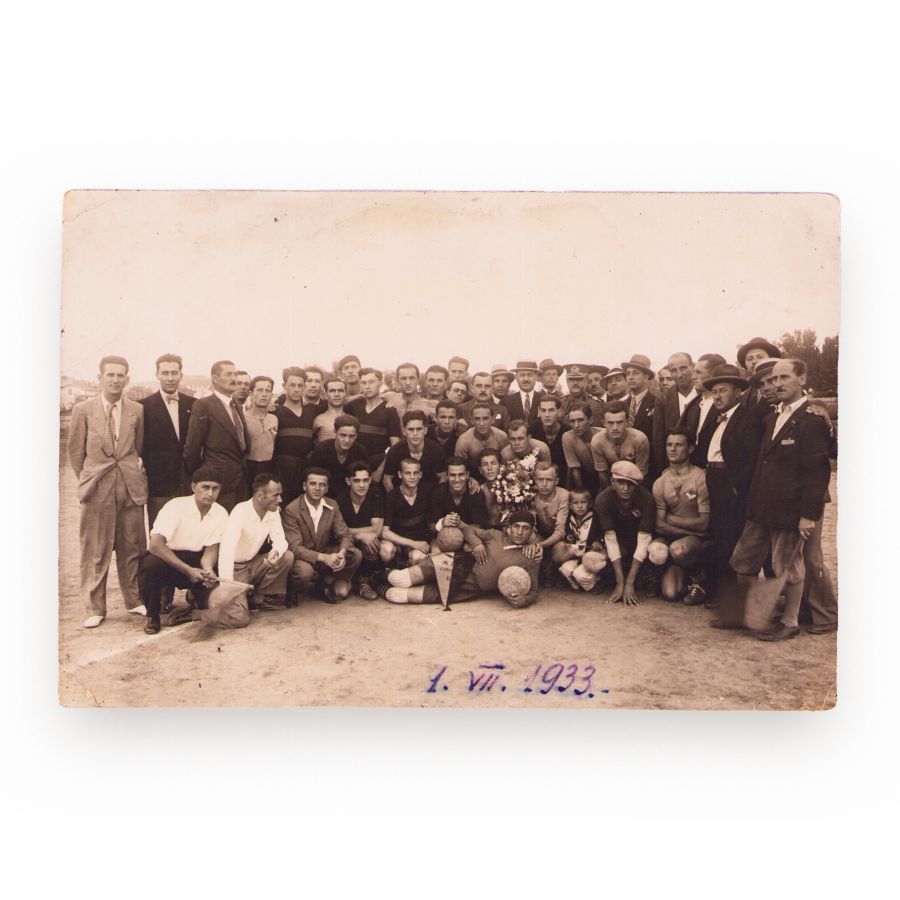 Meciul de fotbal România-Iugoslavia, două fotografii de epocă, 1933 - imagine 3